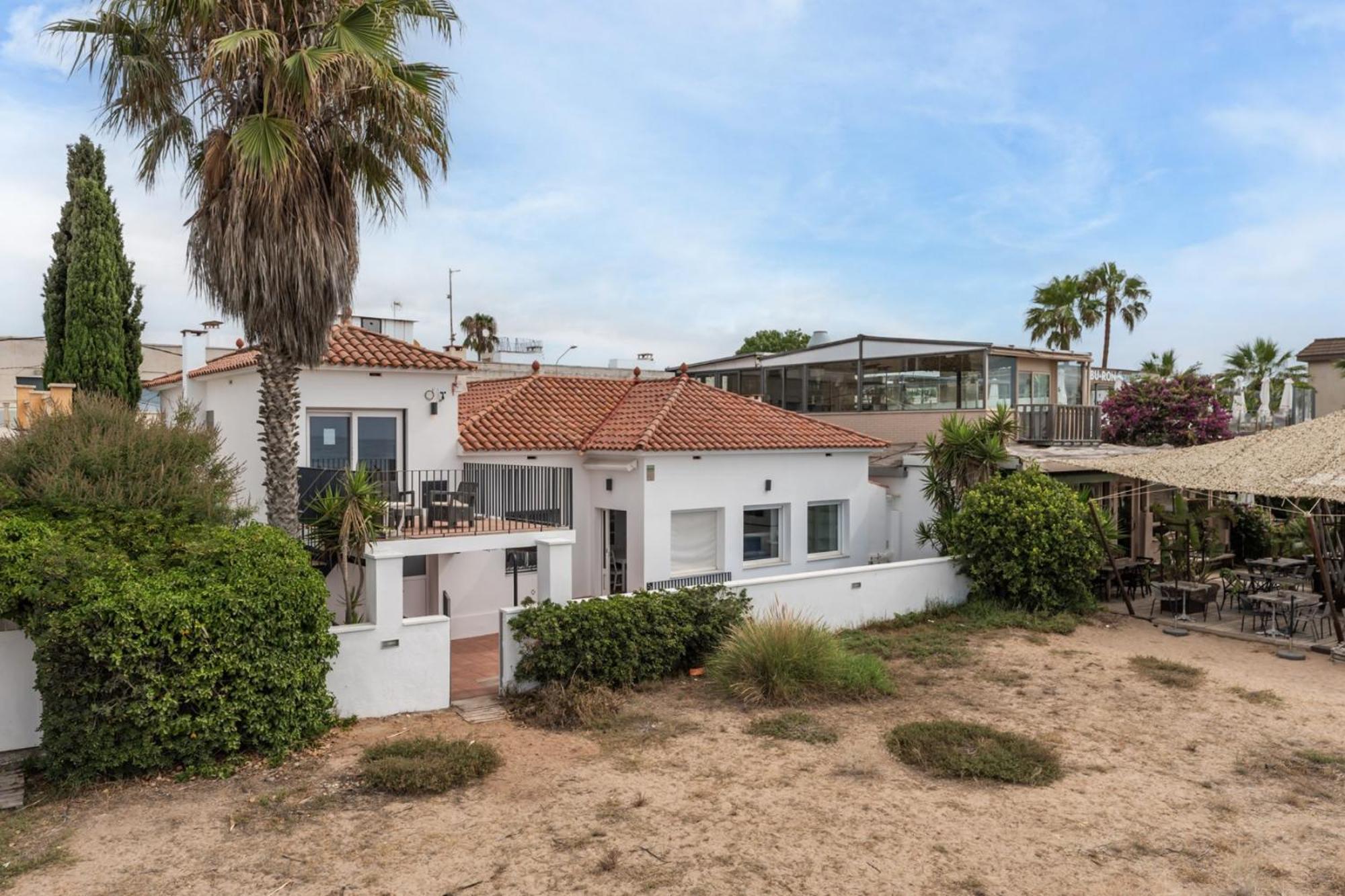 Beach Villa Cristina By Hhbcn Castelldefels Exterior foto